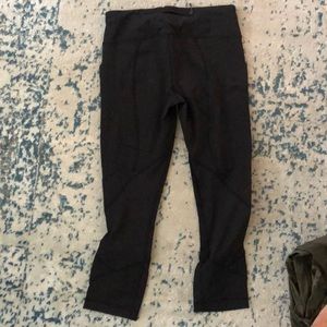 lululemon athletica Pants - Lululemon run inspire crop size 6 lululemon athletica Pants - Lululemon run inspire crop size 6